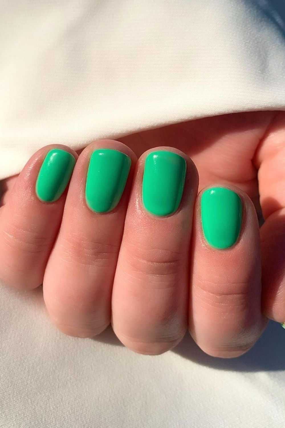 White Short Nails